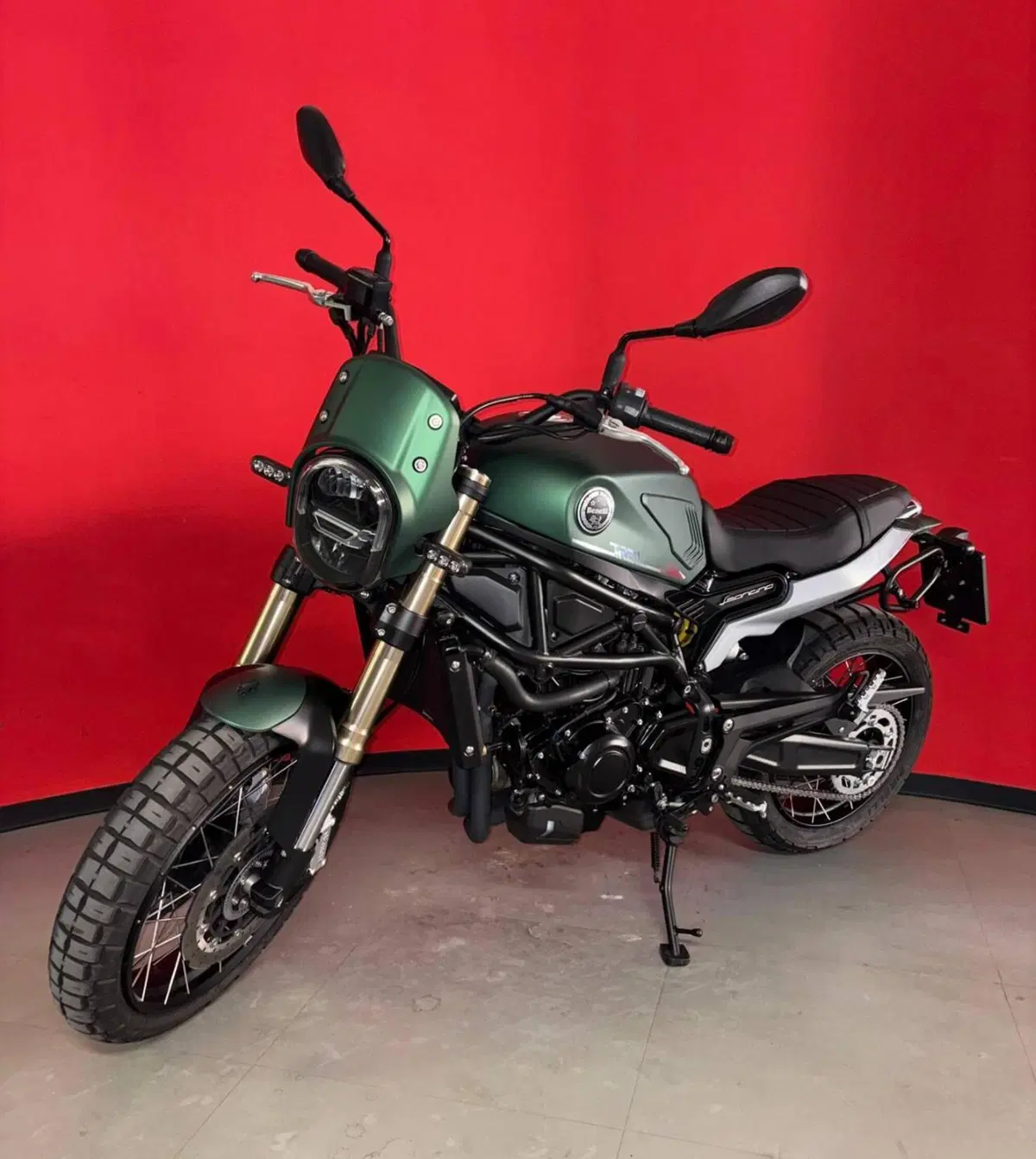 Benelli Leoncino 800 Trail (2022 - 26) (4)