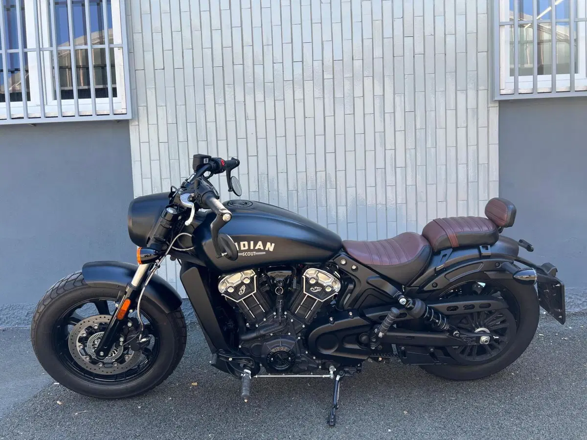 Indian Scout 1133 Bobber (2021 - 25) (2)