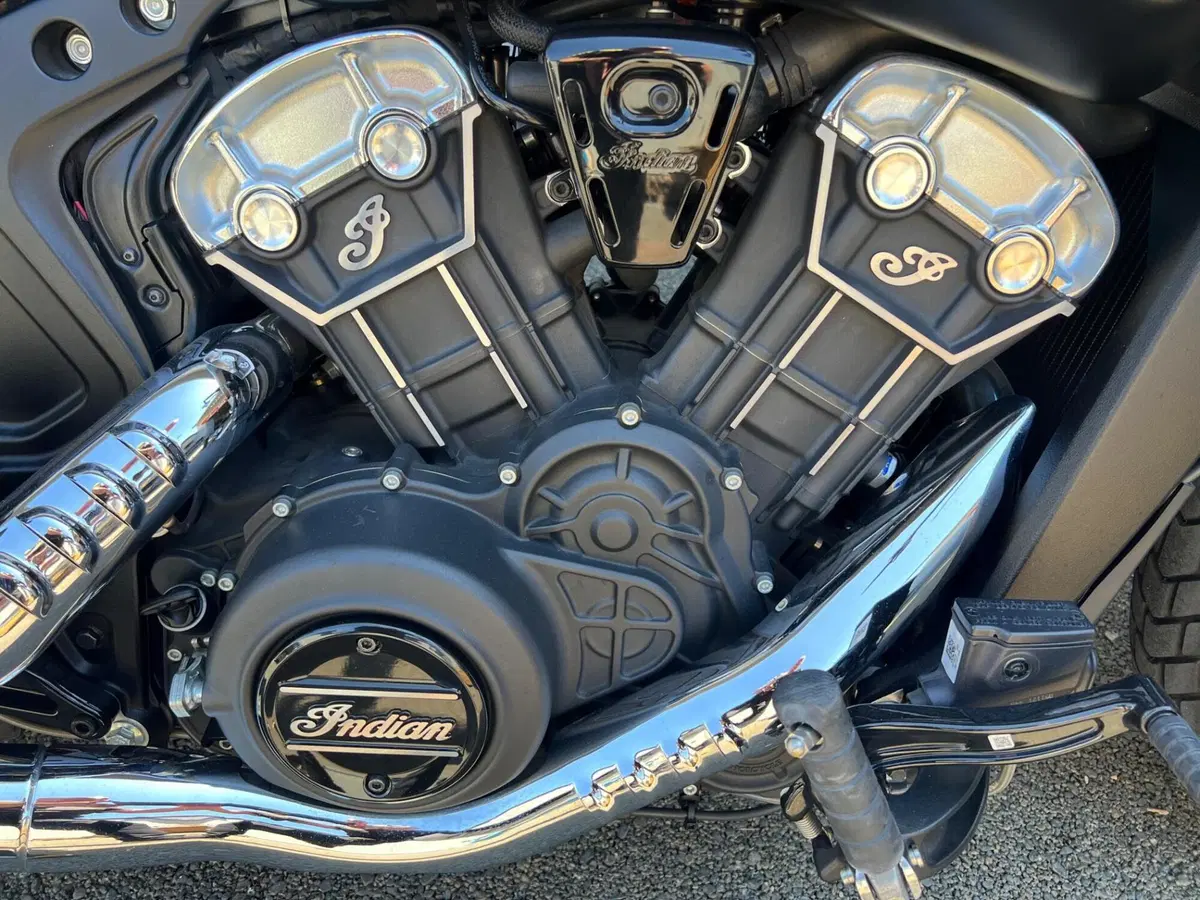 Indian Scout 1133 Bobber (2021 - 25) (12)