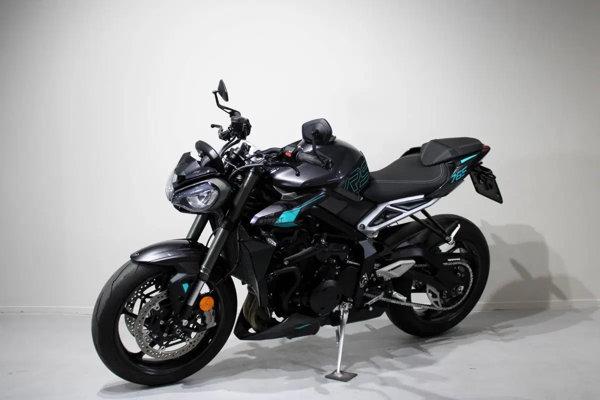 Triumph Street Triple 765 RS (2023 - 26) (3)