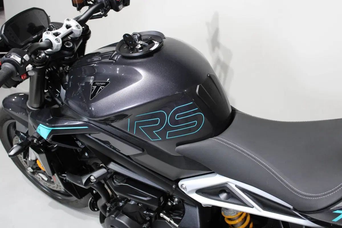 Triumph Street Triple 765 RS (2023 - 26) (5)