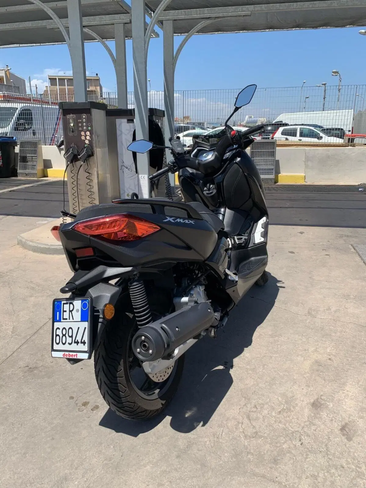 Yamaha X-Max 125 Iron Max (2019 - 20) (3)