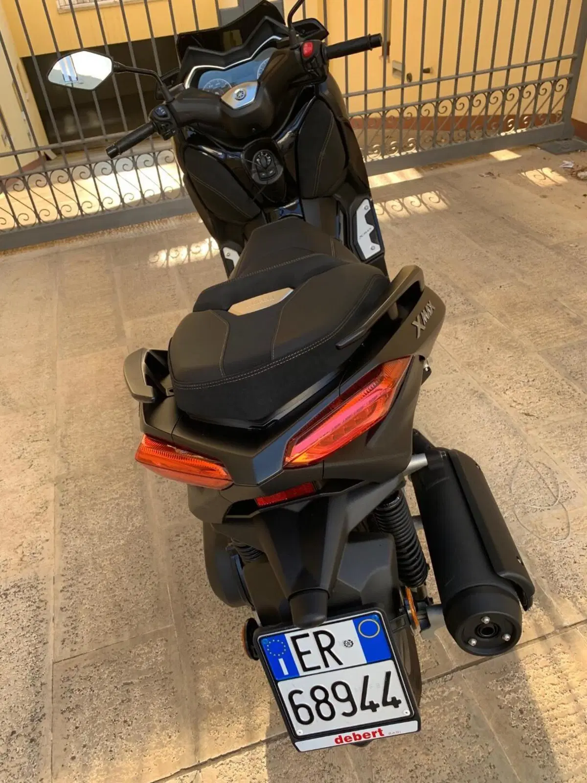 Yamaha X-Max 125 Iron Max (2019 - 20) (8)
