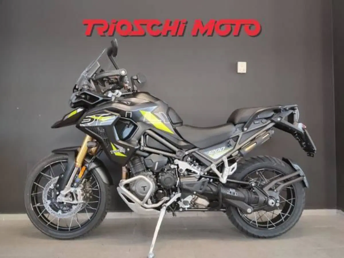 Triumph Tiger 1200 Desert Special Edition (2026) (2)