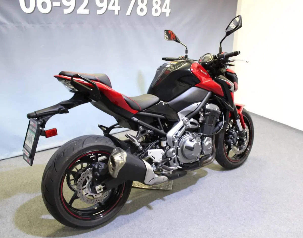 Kawasaki Z 900 (2019) (4)