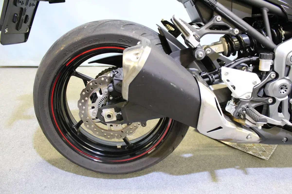 Kawasaki Z 900 (2019) (10)