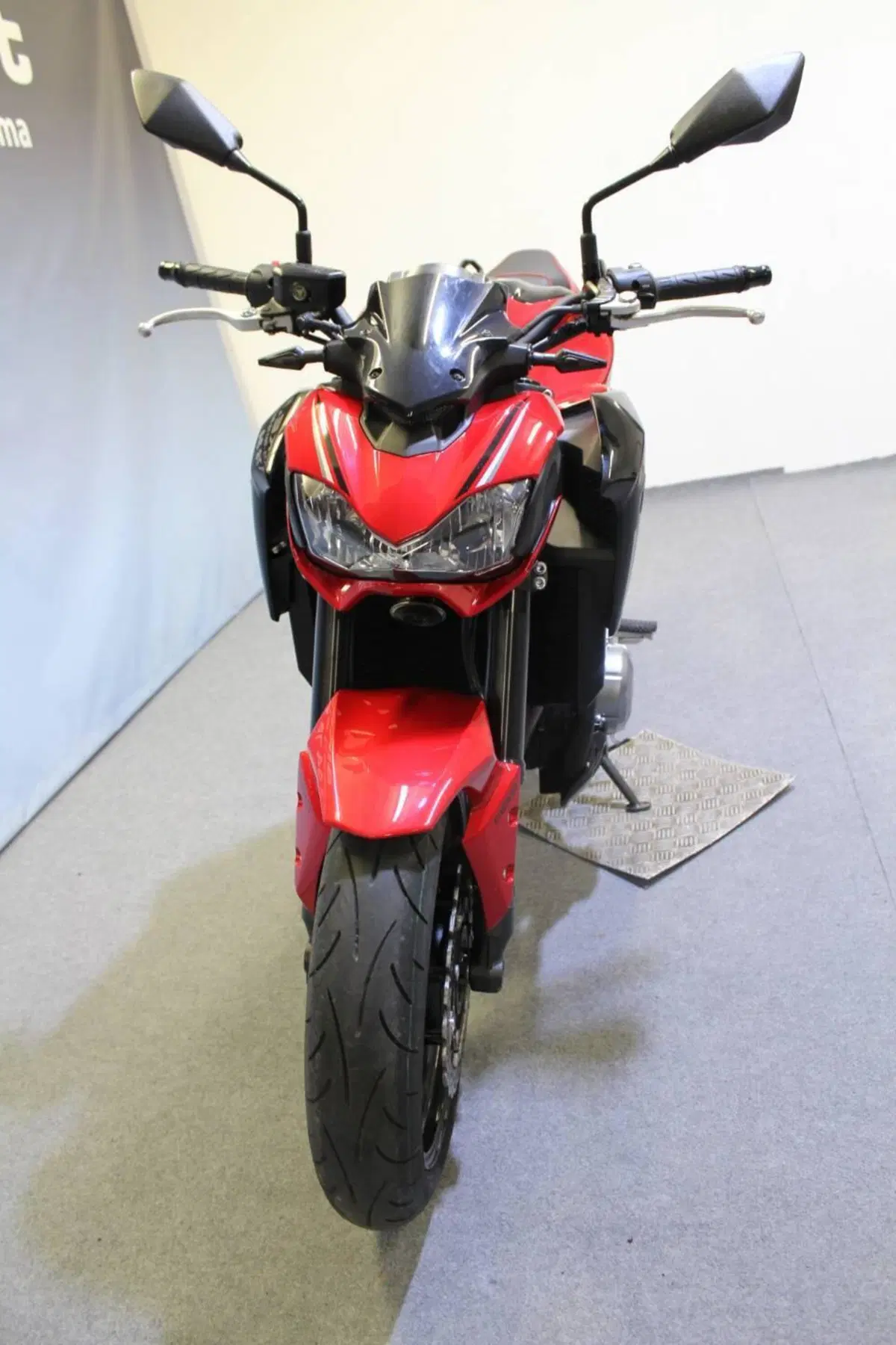 Kawasaki Z 900 (2019) (14)