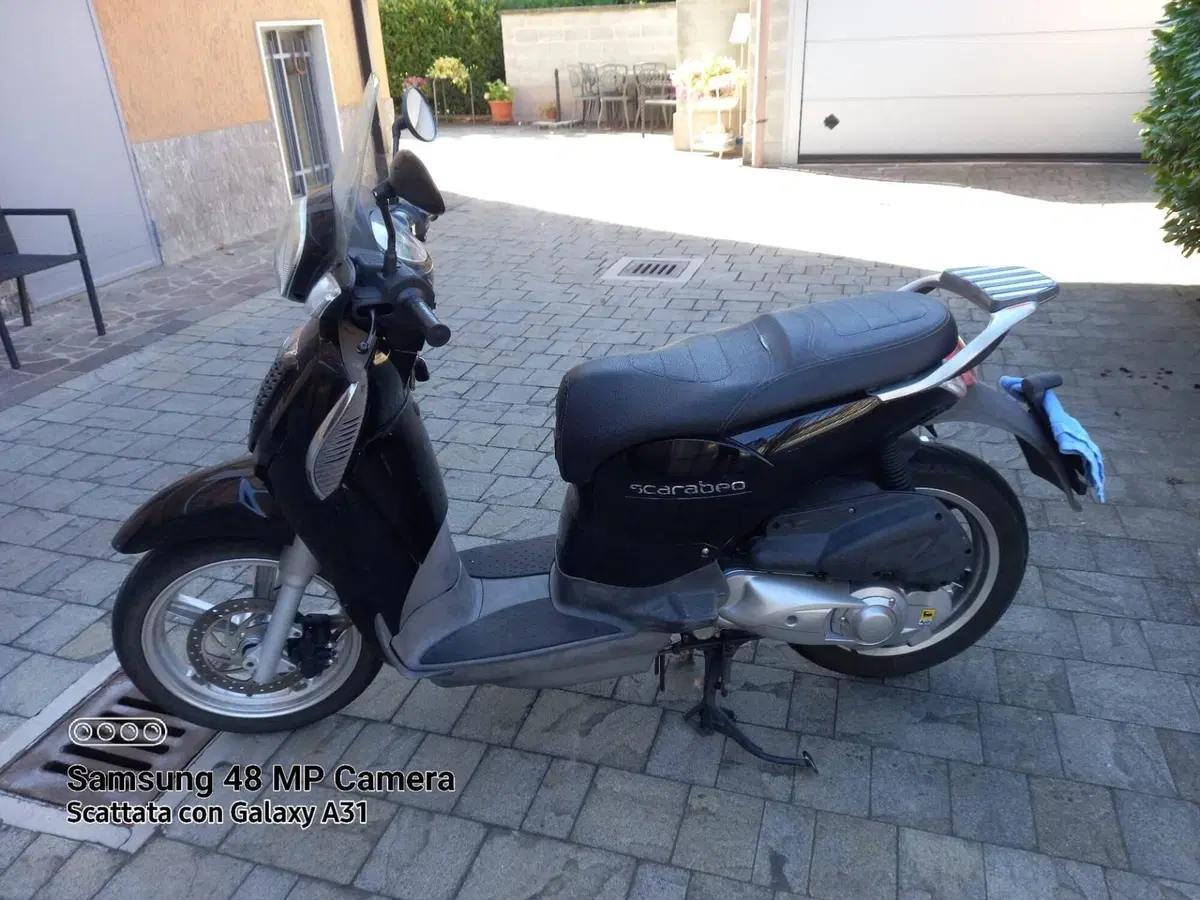 Aprilia Scarabeo 200 i.e. (2009 - 11) (2)