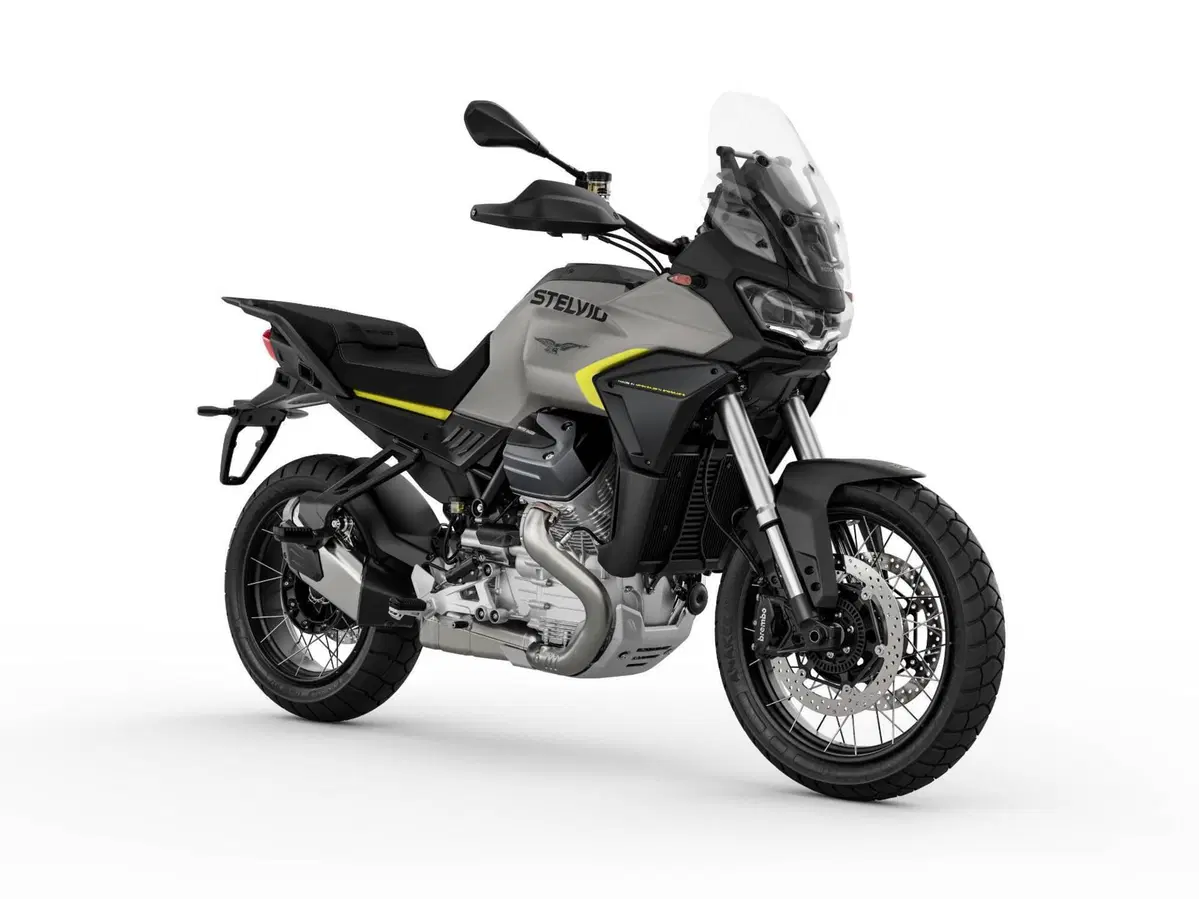 Moto Guzzi Stelvio (2024 - 26) (4)