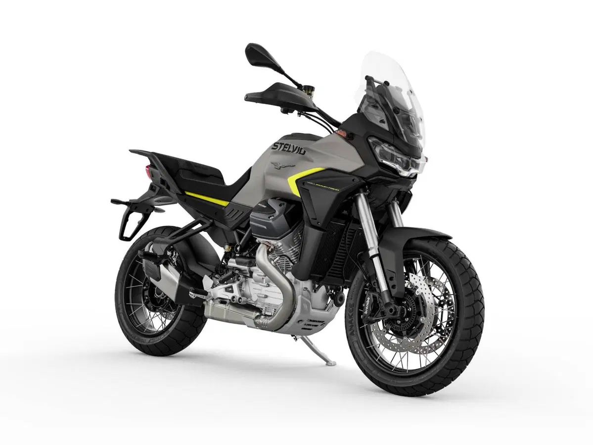 Moto Guzzi Stelvio (2024 - 26) (5)