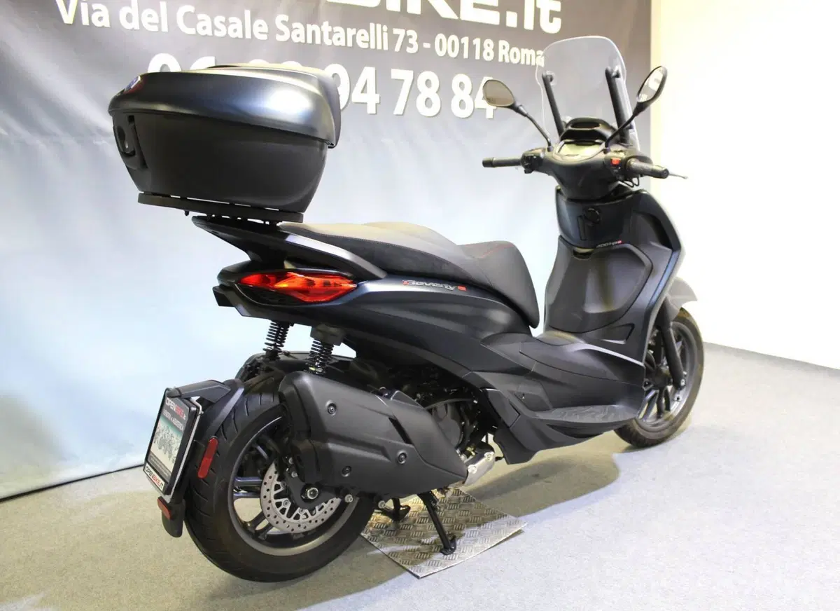 Piaggio Beverly 400 S ABS-ASR (2021 - 24) (4)