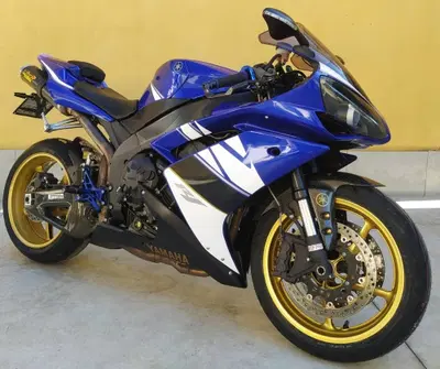 Yamaha YZF R1 (2006 - 07) usata