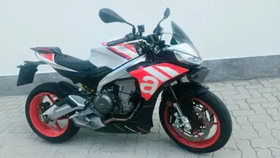 Aprilia Tuono 660 Factory (2022 - 24) usata