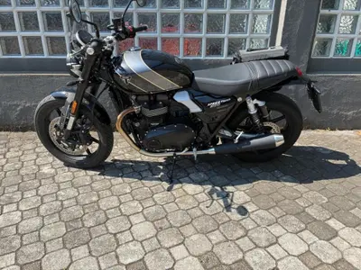 Triumph Speed Twin 900 (2025 - 26) usata