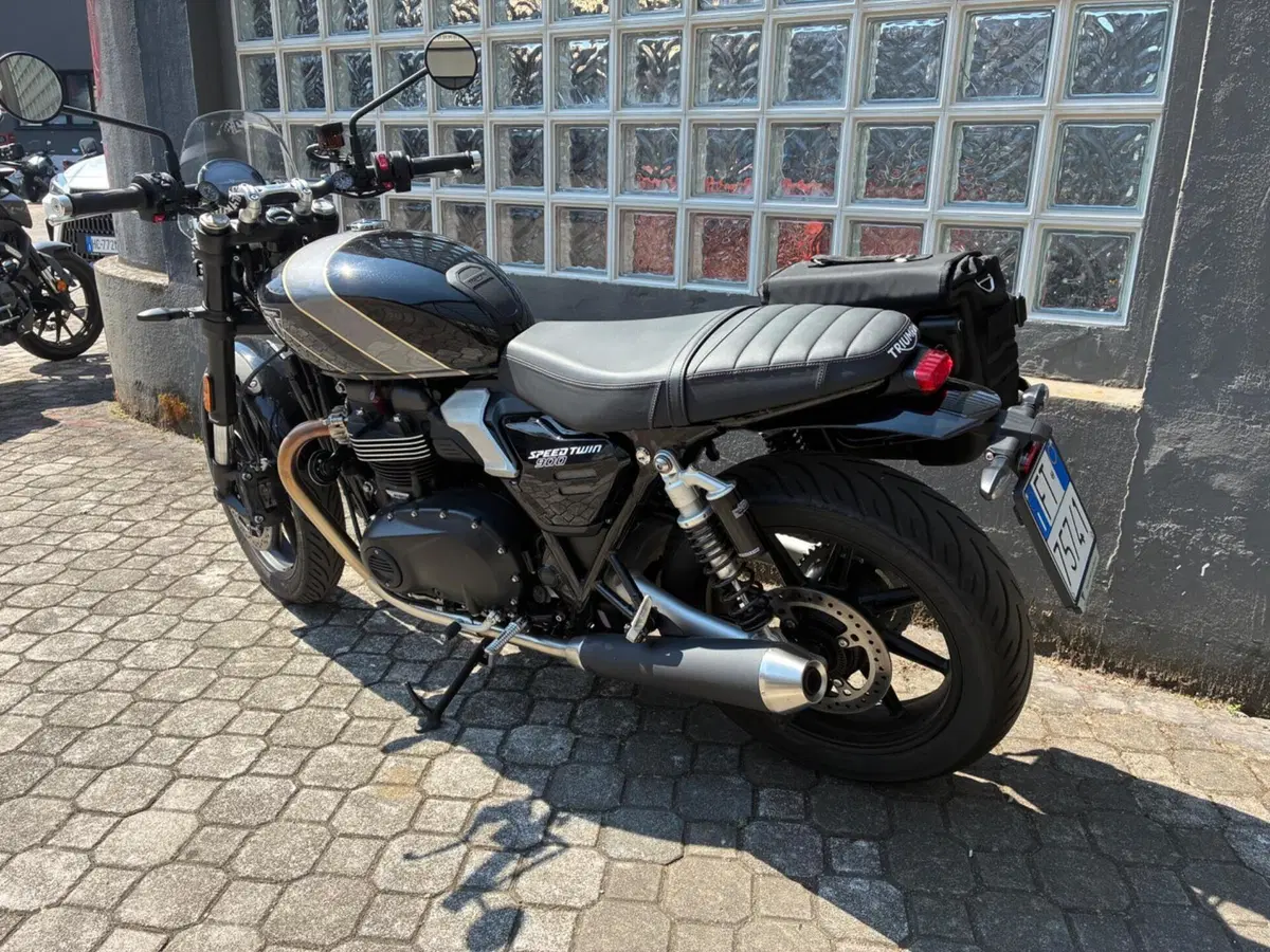 Triumph Speed Twin 900 (2025 - 26) (3)