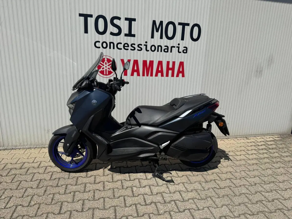 Yamaha X-Max 300 (2021 - 24) (2)