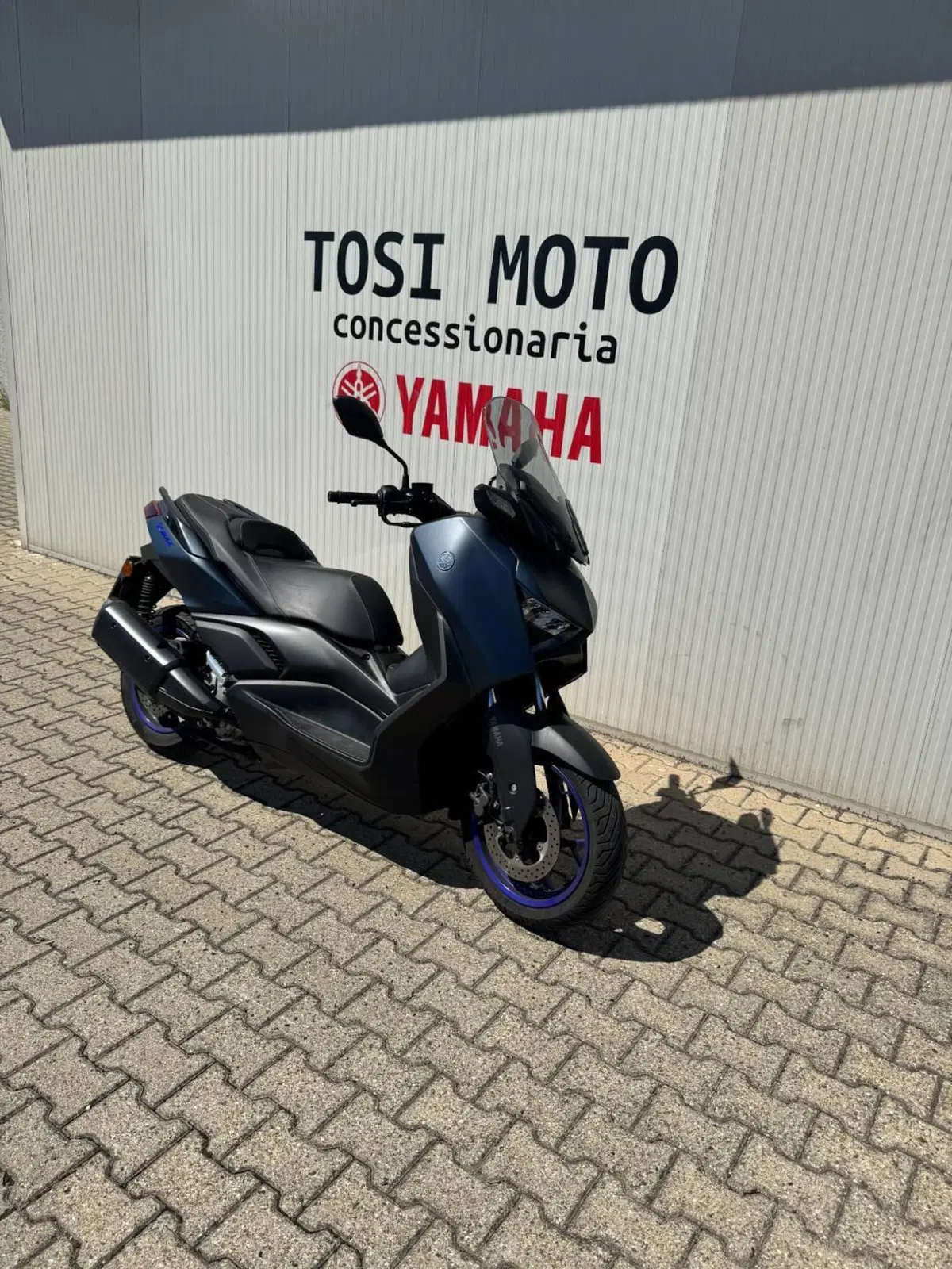 Yamaha X-Max 300 (2021 - 24) (4)