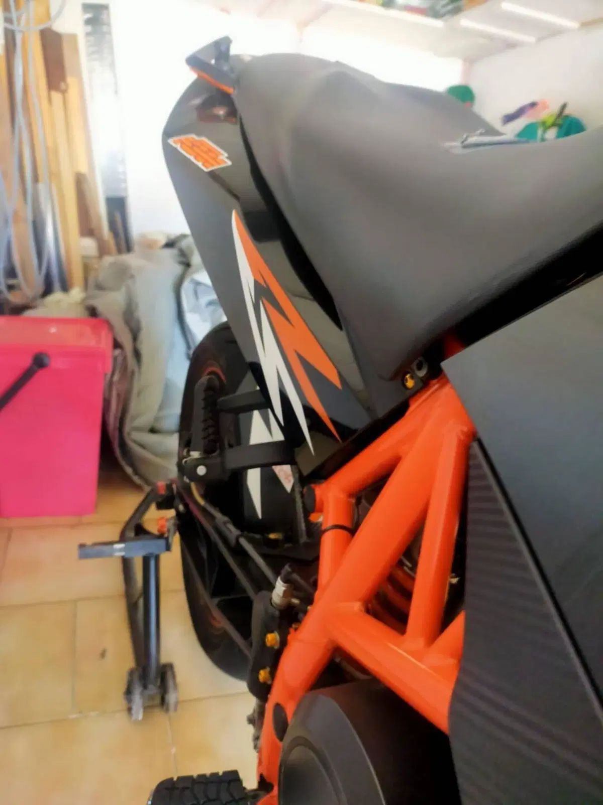 KTM 690 Duke R (2010 - 15) (2)