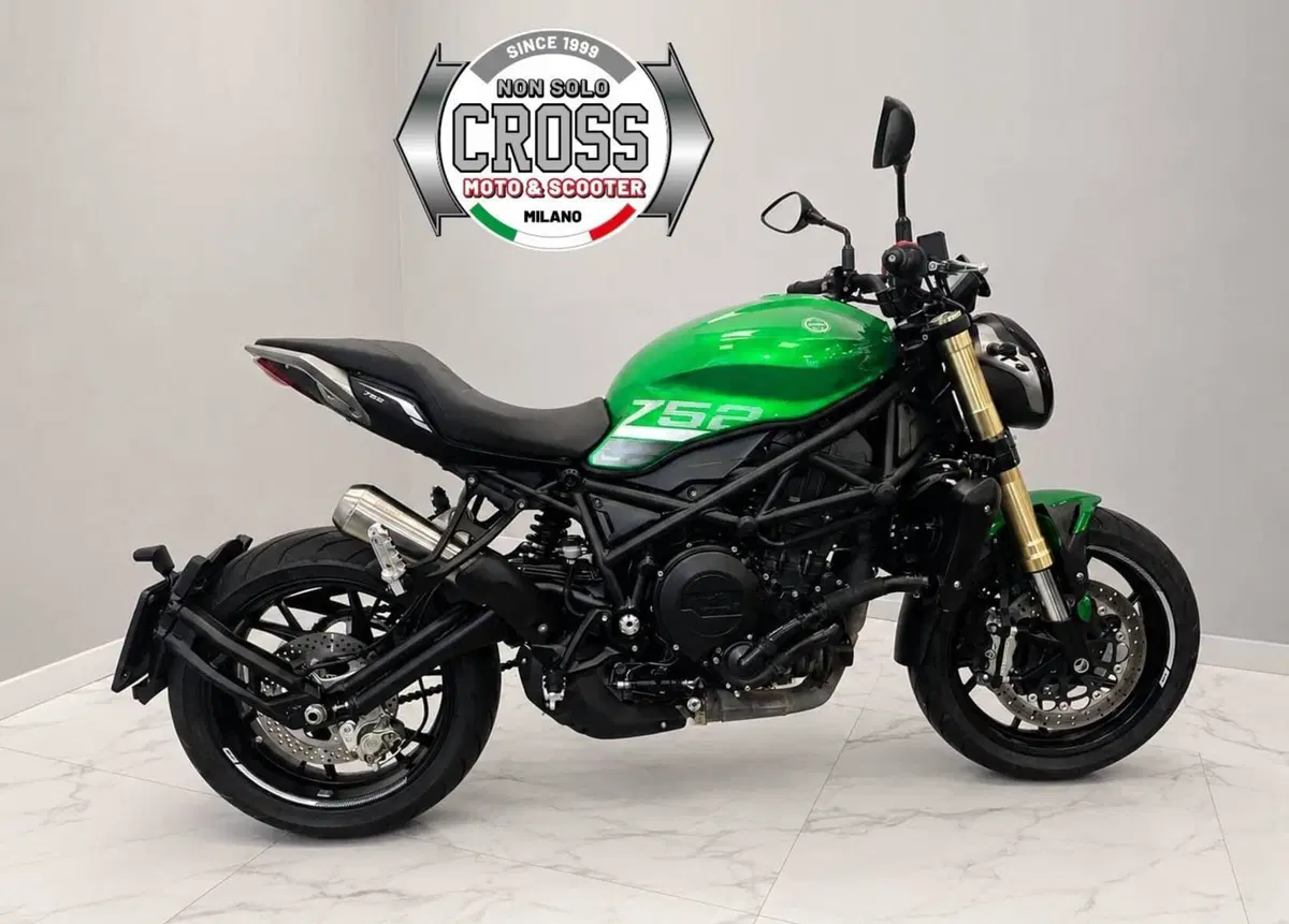 Benelli 752 S (2022 - 25) (4)