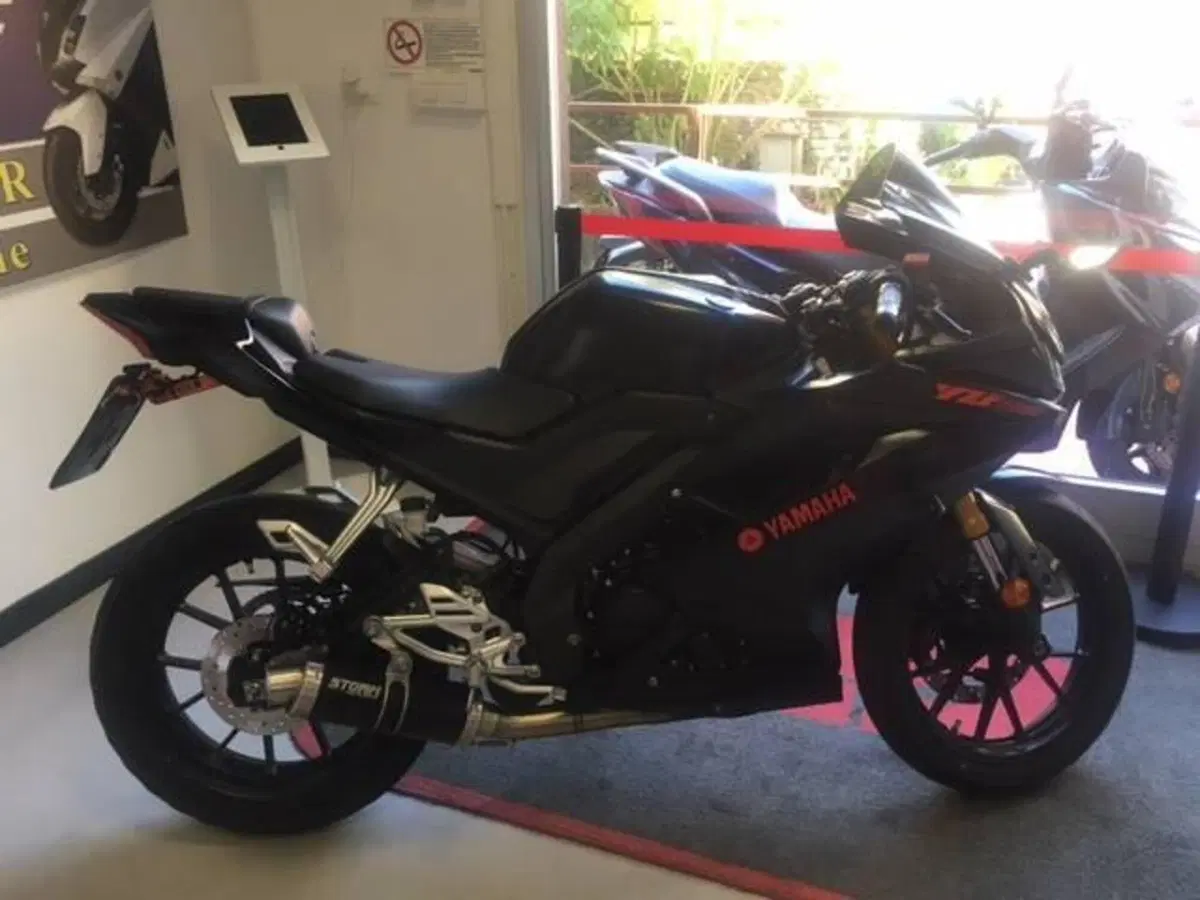 Yamaha YZF R125 (2021 - 22) (2)