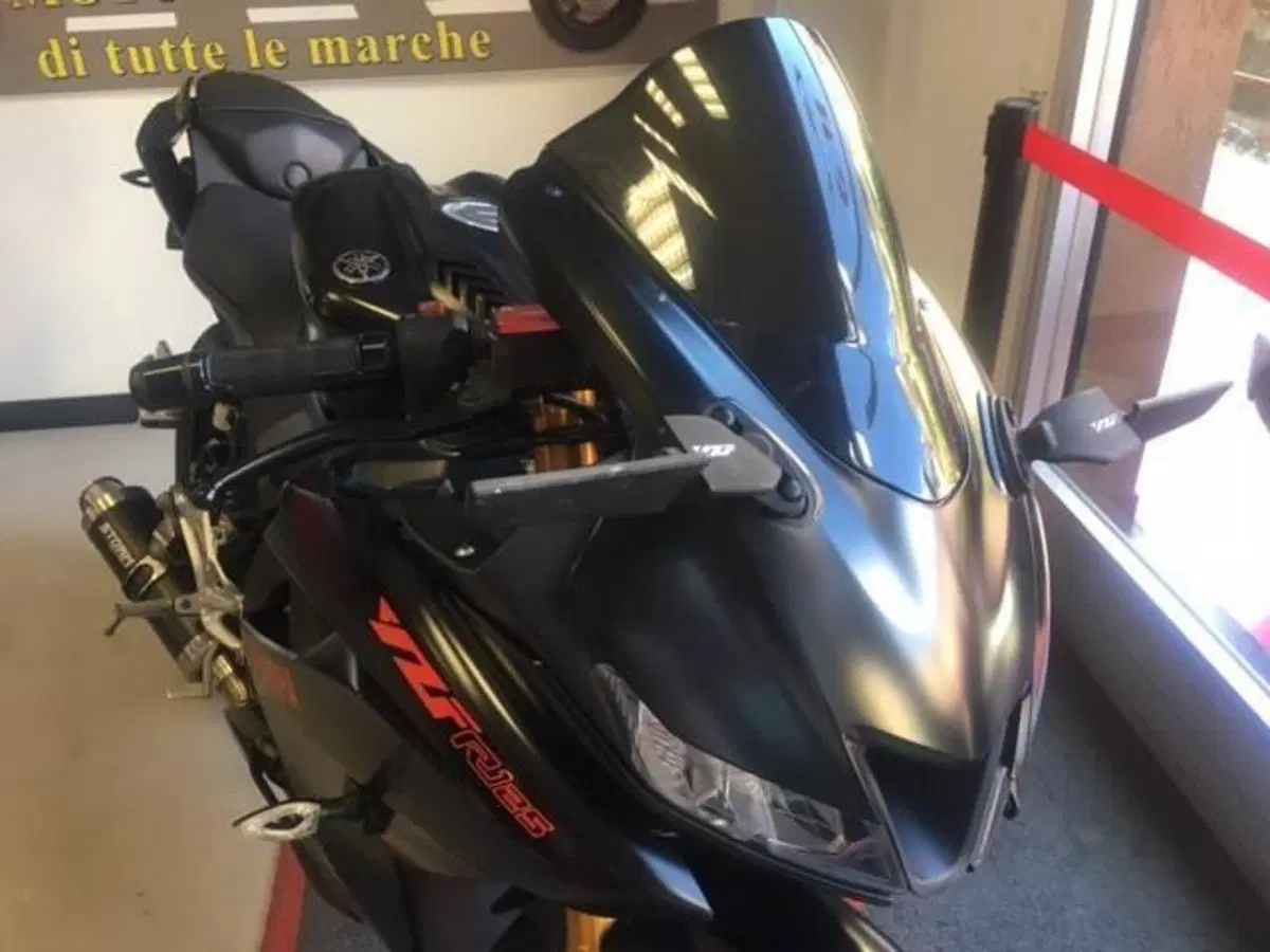 Yamaha YZF R125 (2021 - 22) (3)