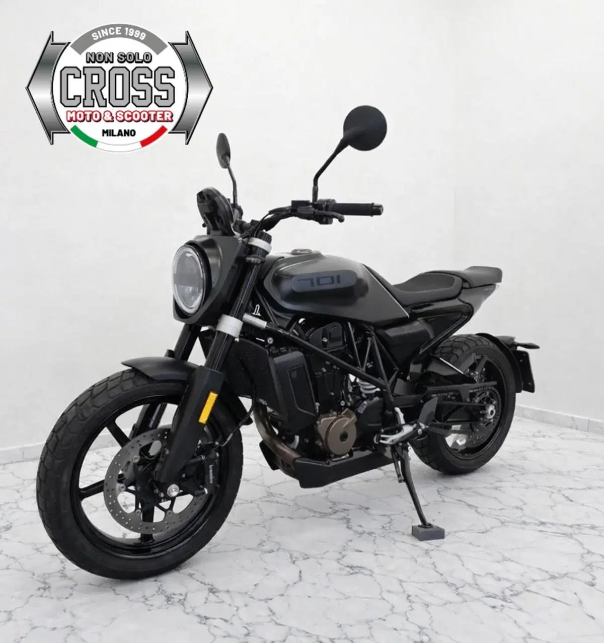 Husqvarna Svartpilen 701 (2020) (3)