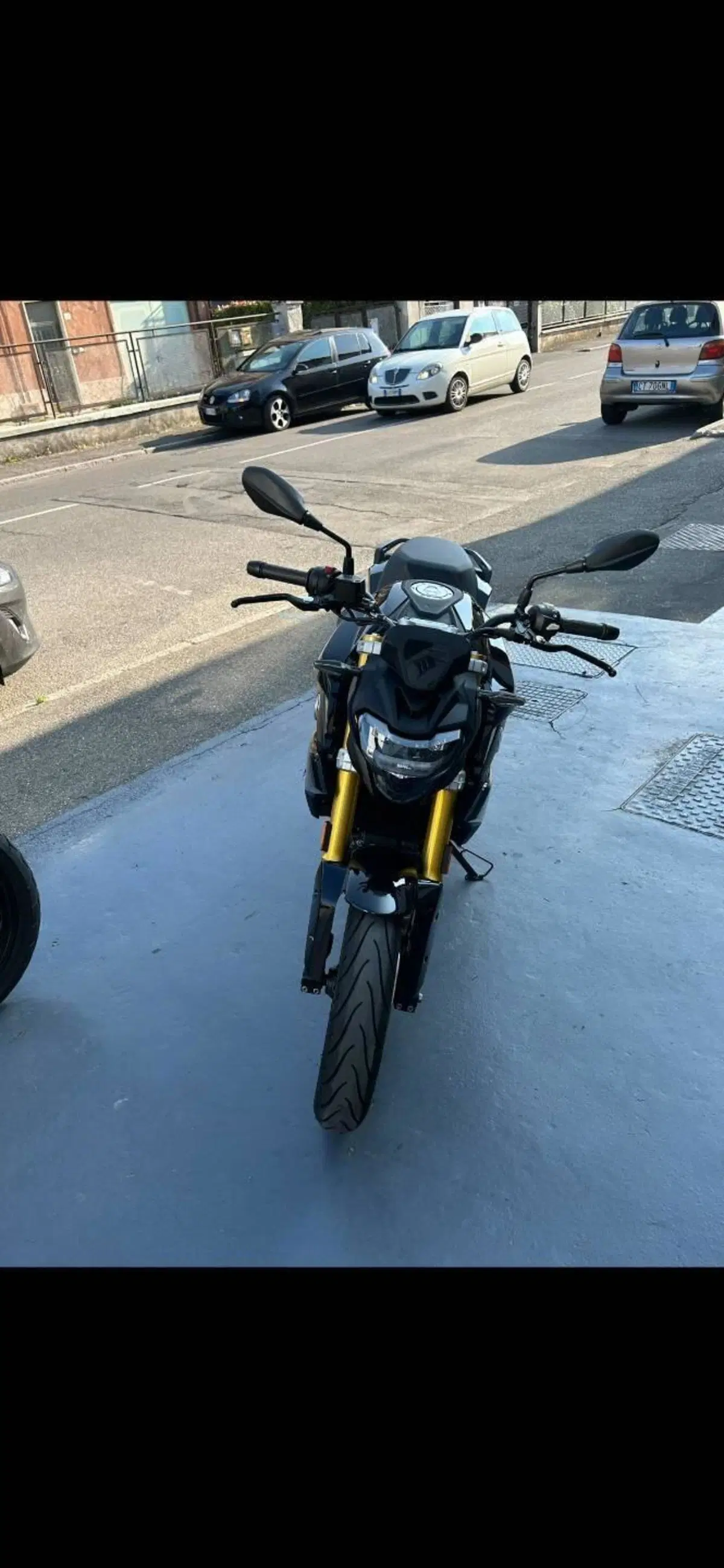 Bmw G 310 R (2021 - 25) (3)
