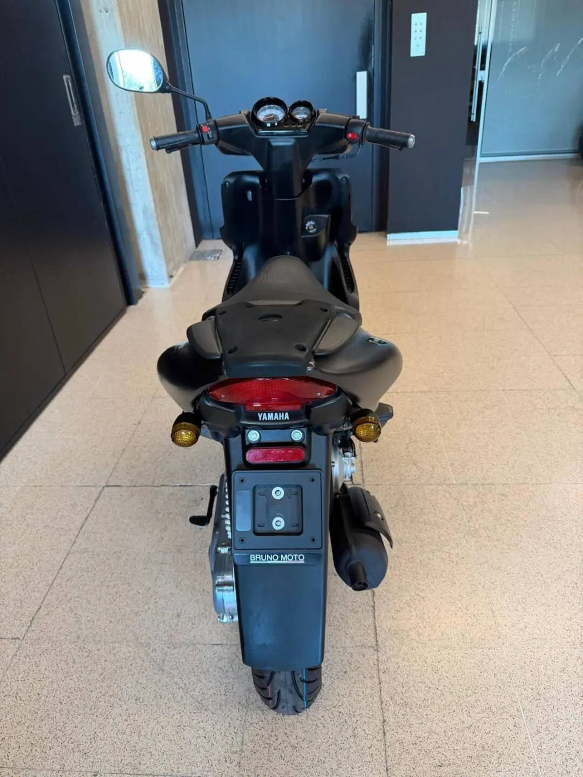 Yamaha Aerox 50 R (2007 - 18) (2)