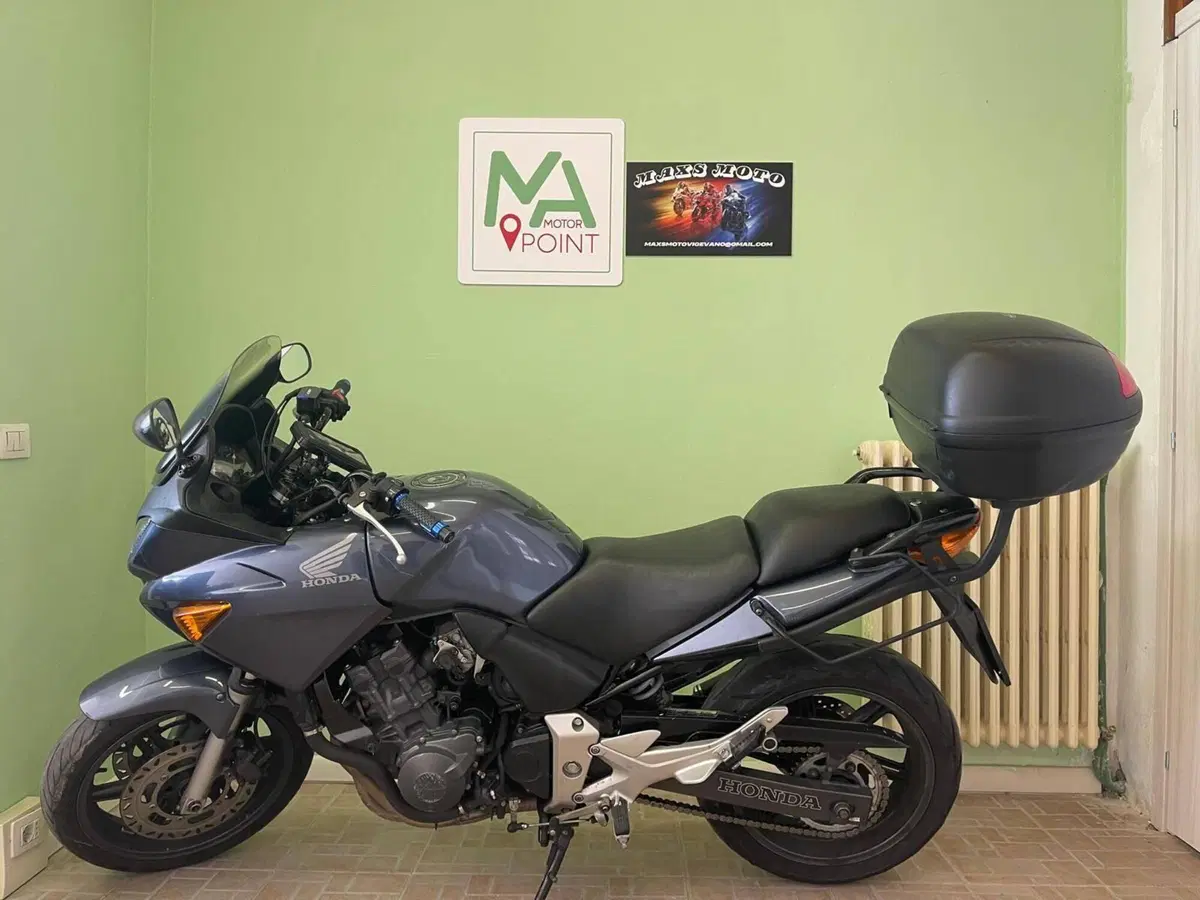 Honda CBF 600 (2004 - 06) (3)