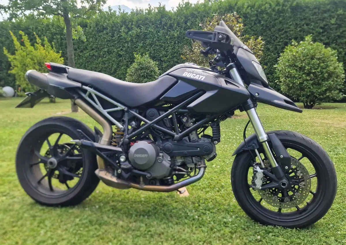 Ducati Hypermotard 796 (2012)