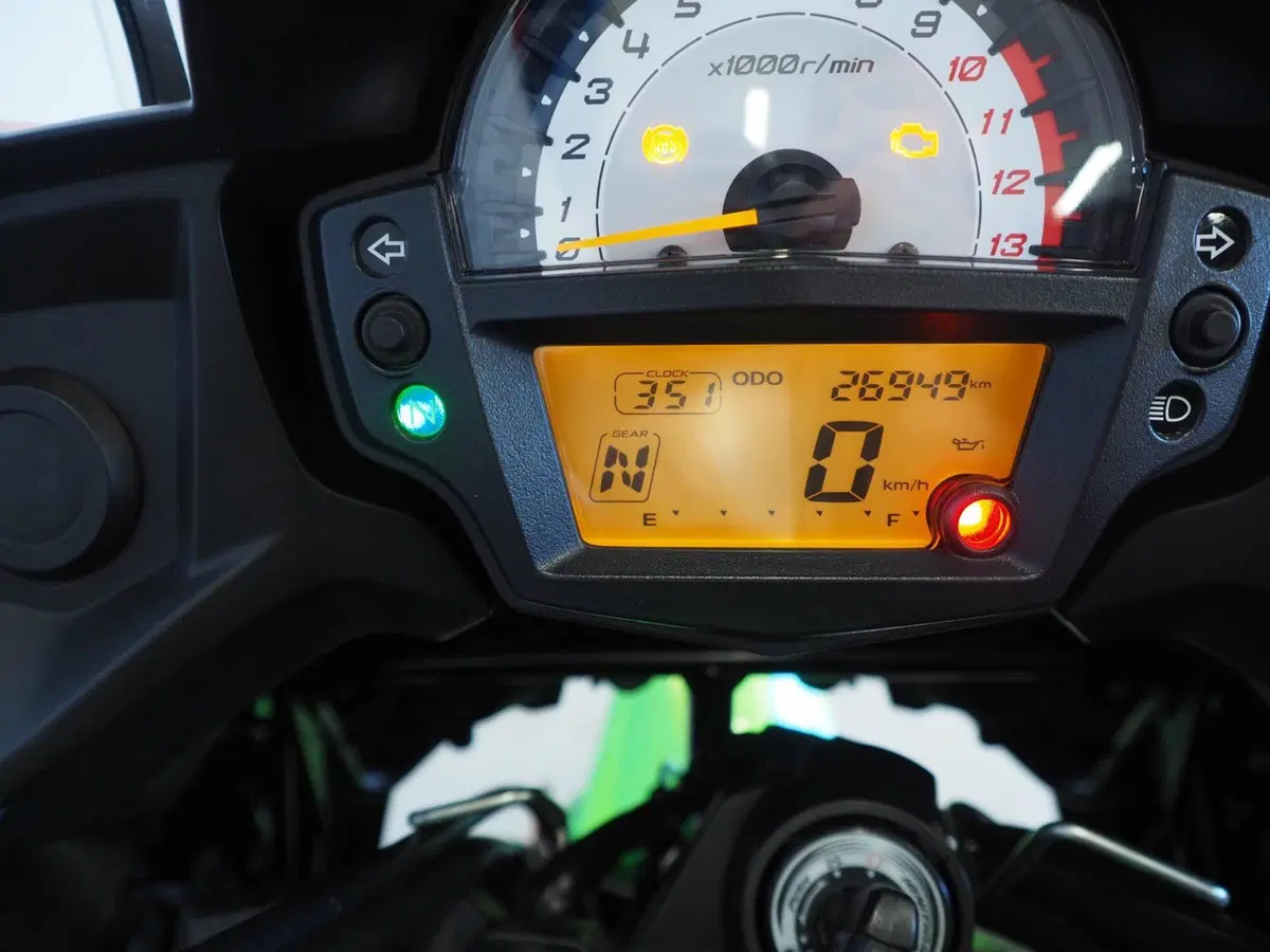 Kawasaki Versys 650 (2017 - 20) (9)