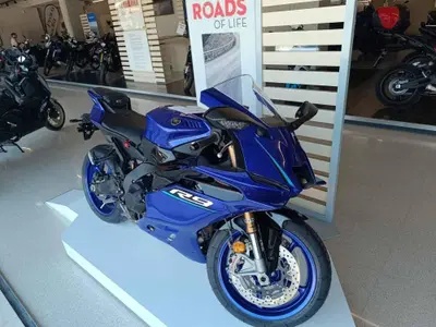 Yamaha YZF R9 (2025 - 26) nuova