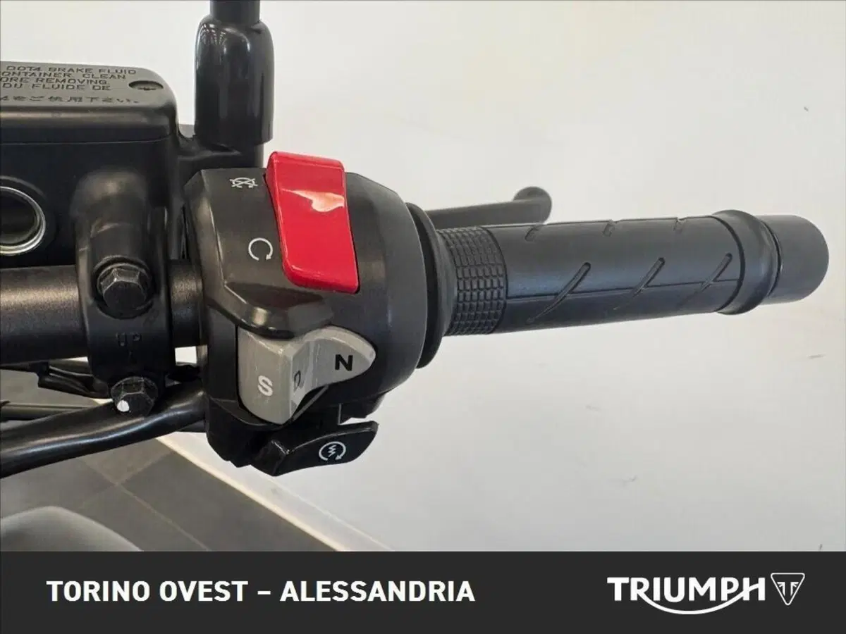 Honda CTX 700 N ABS DCT (2014 - 16) (5)