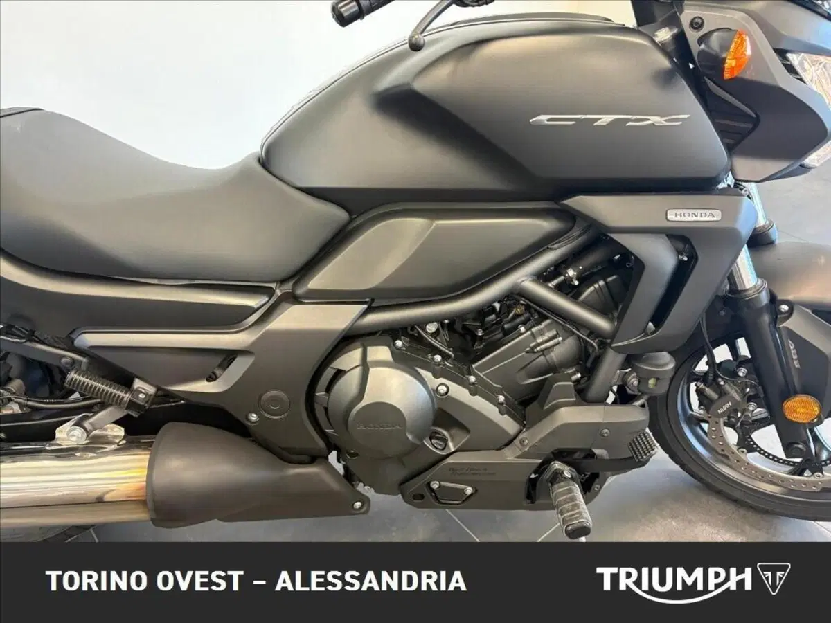 Honda CTX 700 N ABS DCT (2014 - 16) (10)