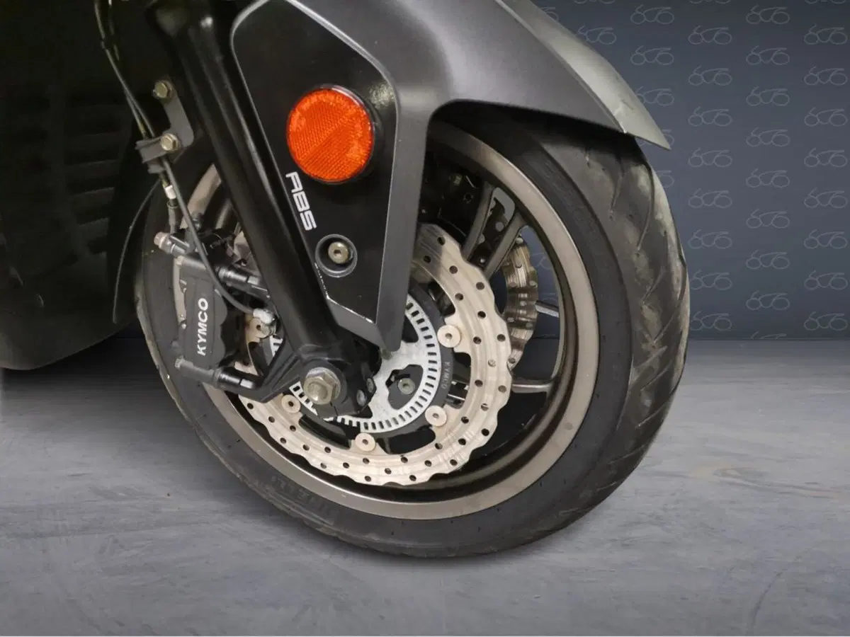 Kymco Xciting 400i ABS (2016 - 20) (5)