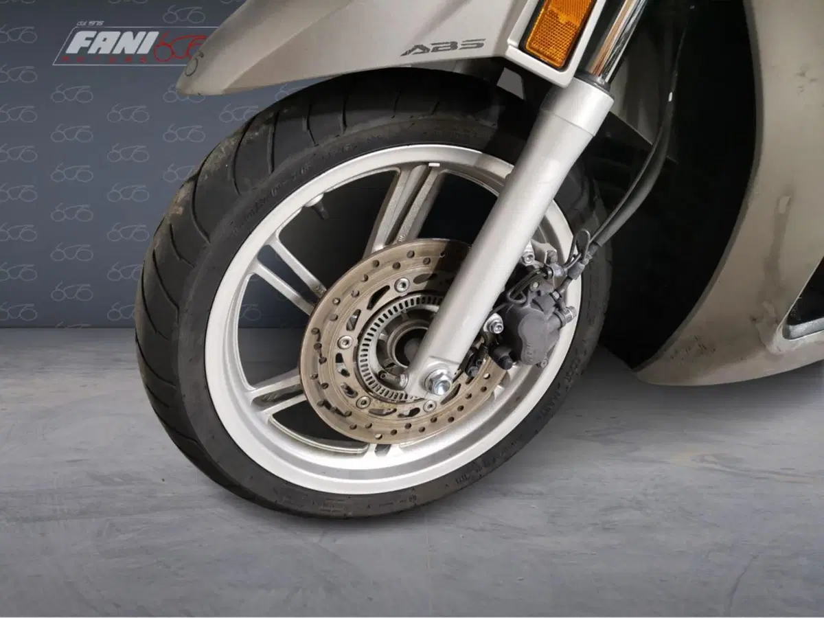 Honda SH 350 (2021 - 24) (5)