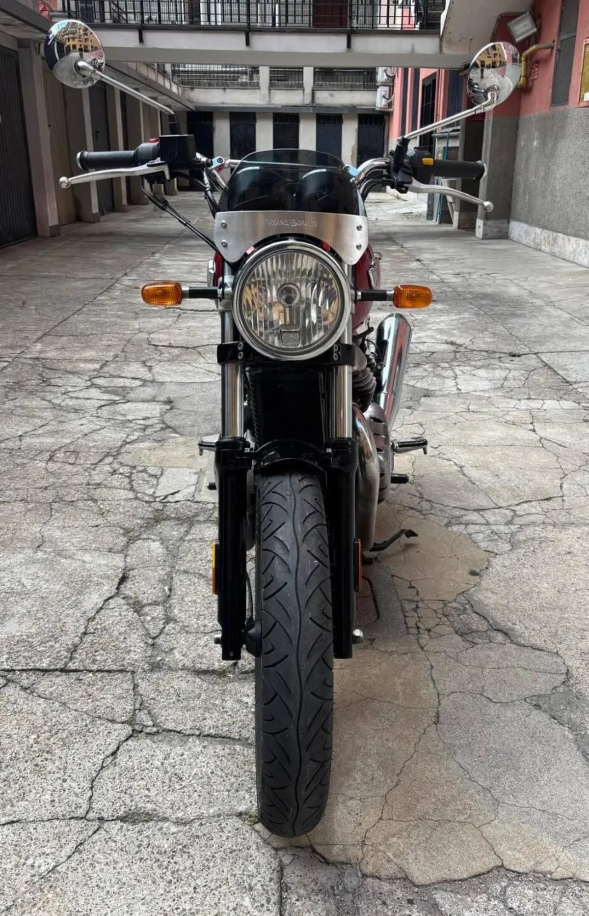 Royal Enfield Interceptor 650 (2021 - 26) (2)