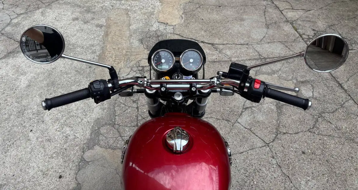 Royal Enfield Interceptor 650 (2021 - 26) (7)