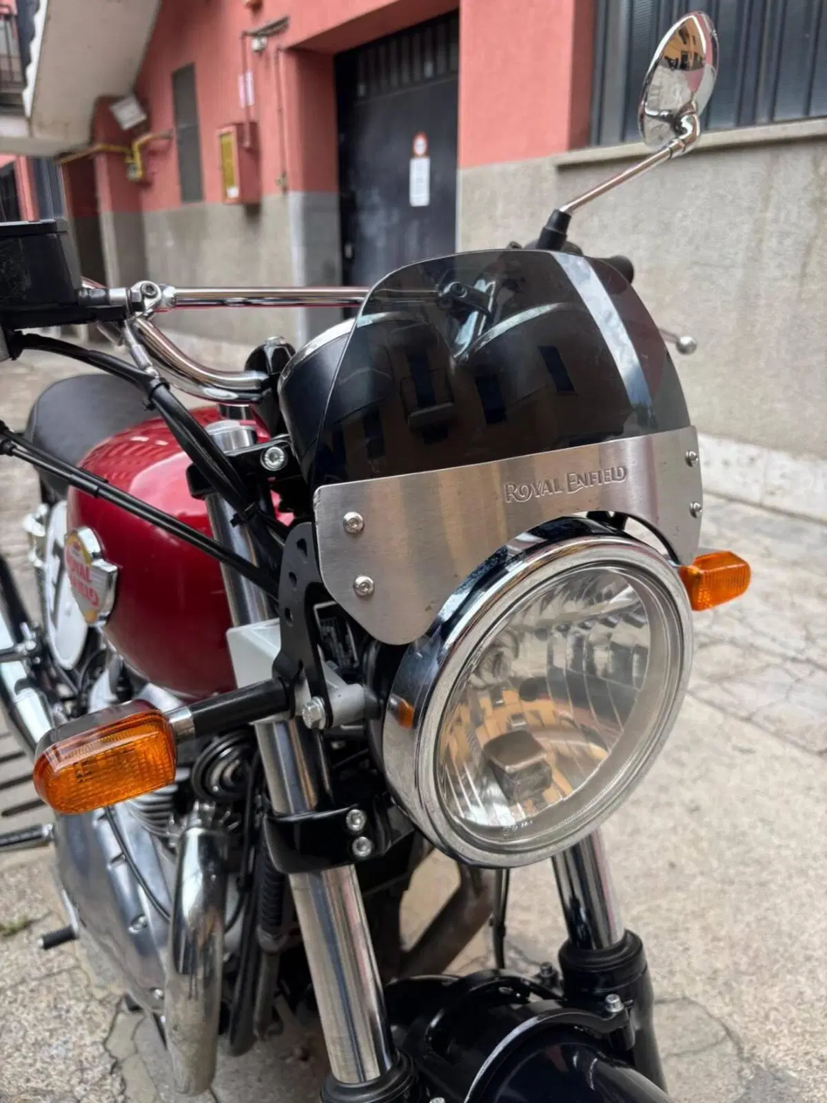Royal Enfield Interceptor 650 (2021 - 26) (10)