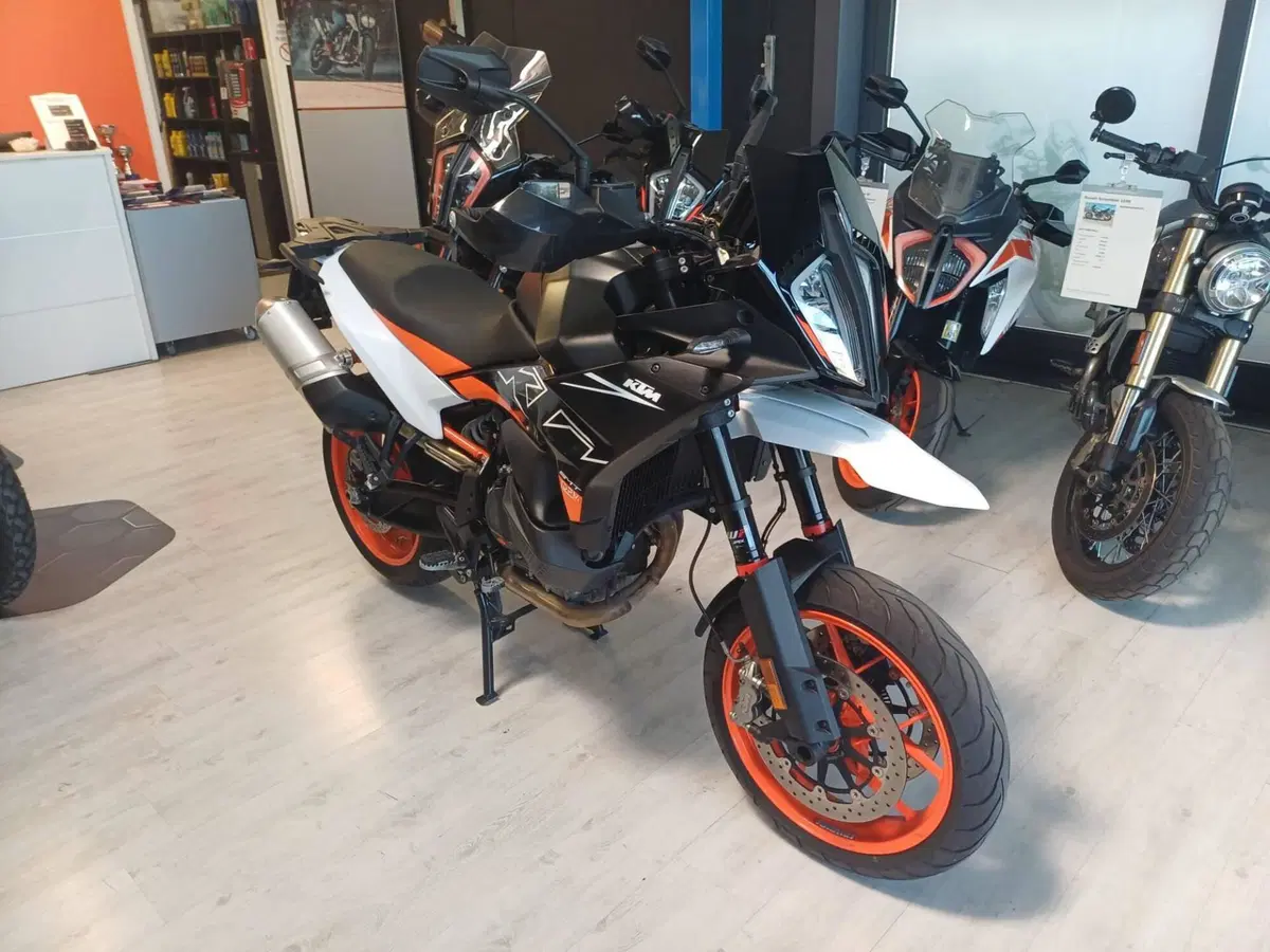 KTM 890 SMT (2023 - 25) (2)