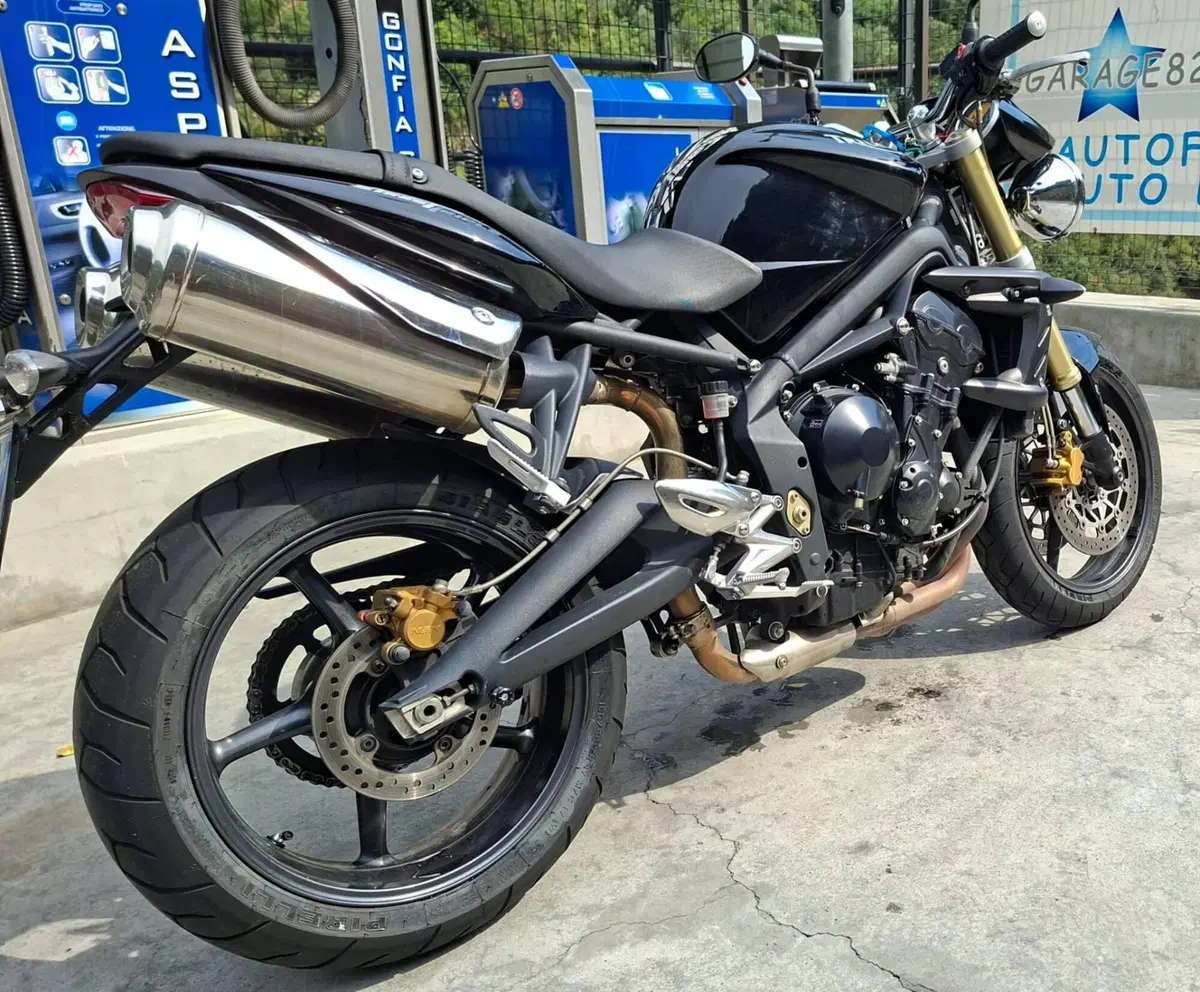 Triumph Street Triple (2007 - 12) (5)