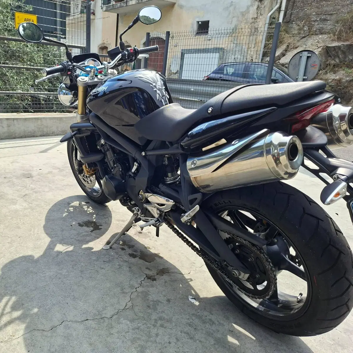 Triumph Street Triple (2007 - 12) (6)
