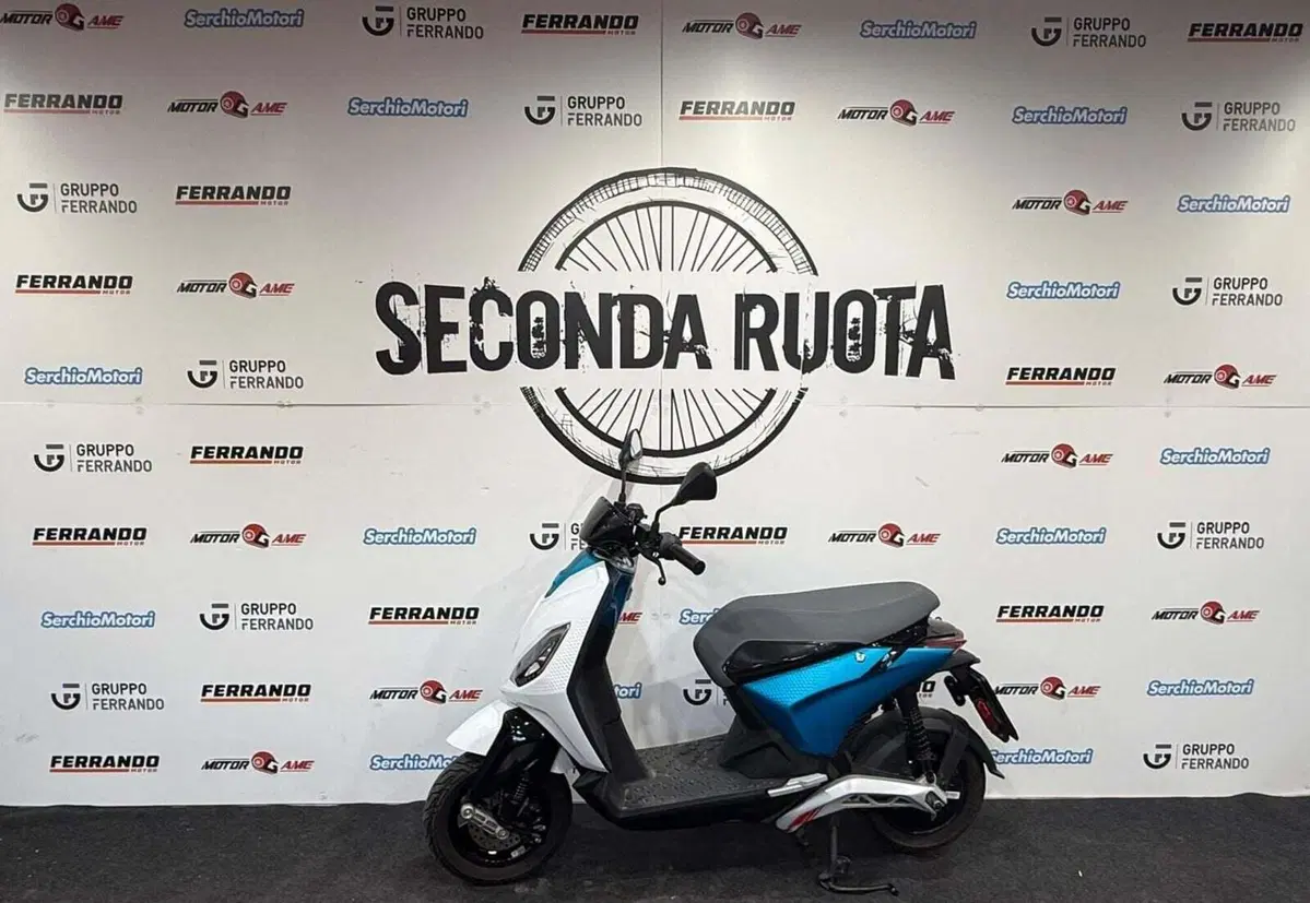 Piaggio 1 Active (2022 - 26) (4)