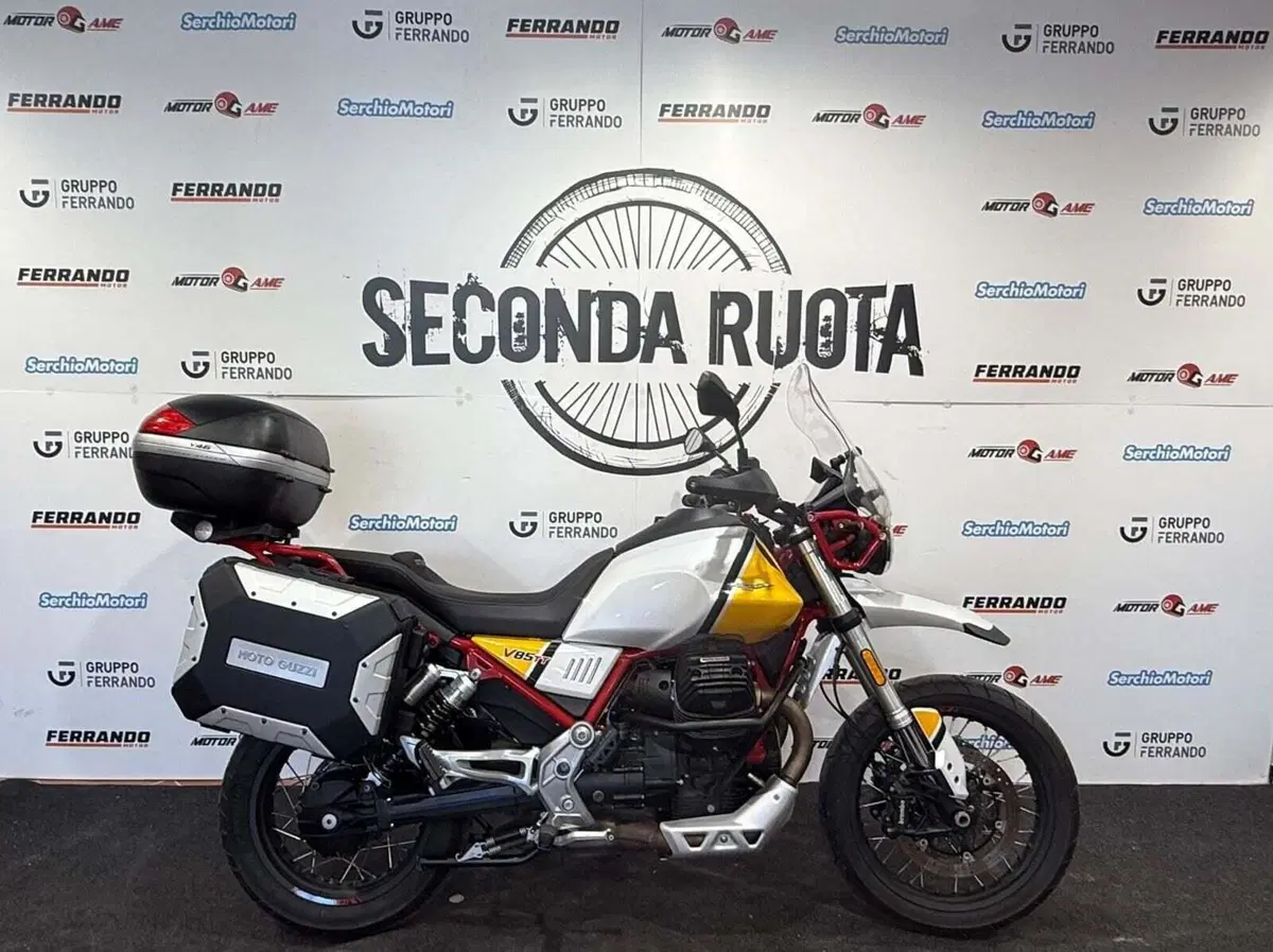 Moto Guzzi V85 TT (2021 - 23)
