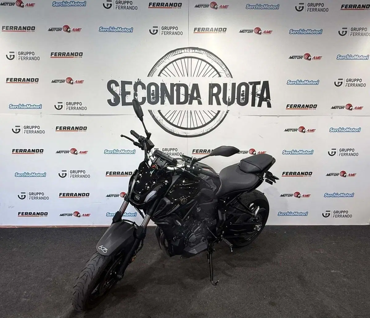 Yamaha MT-07 Pure (2023 - 25) (2)