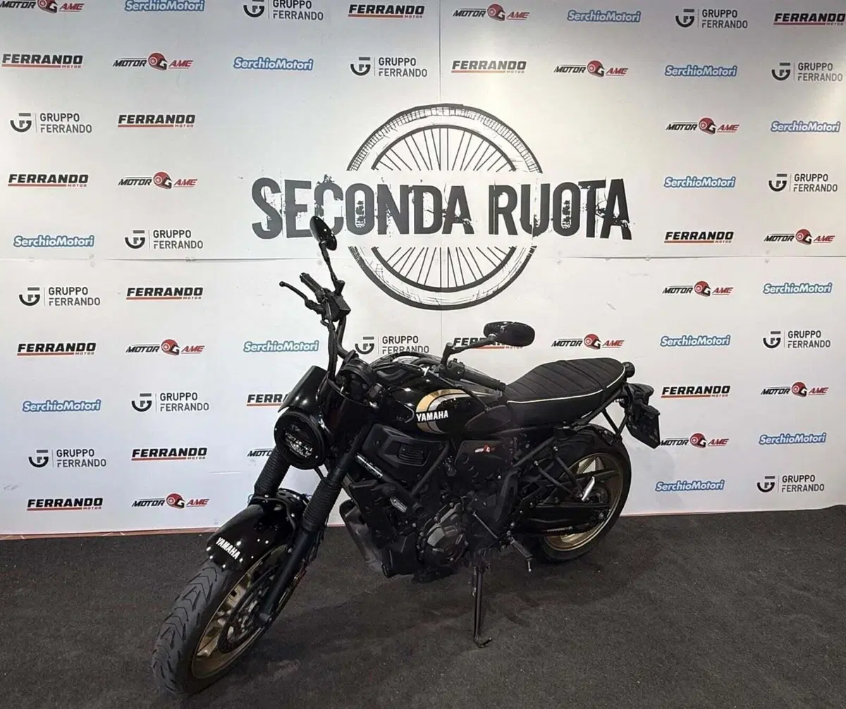 Yamaha XSR 700 (2022 - 26) (3)