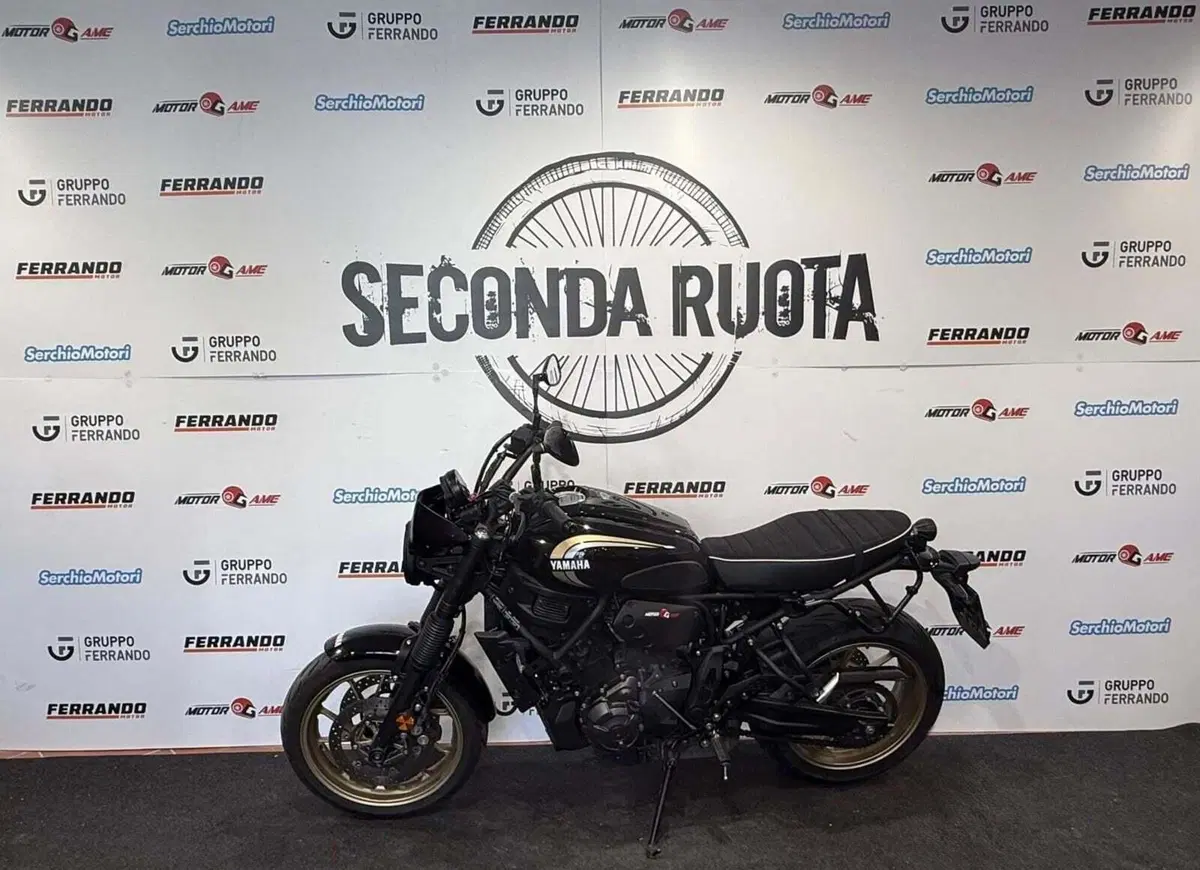 Yamaha XSR 700 (2022 - 26) (4)