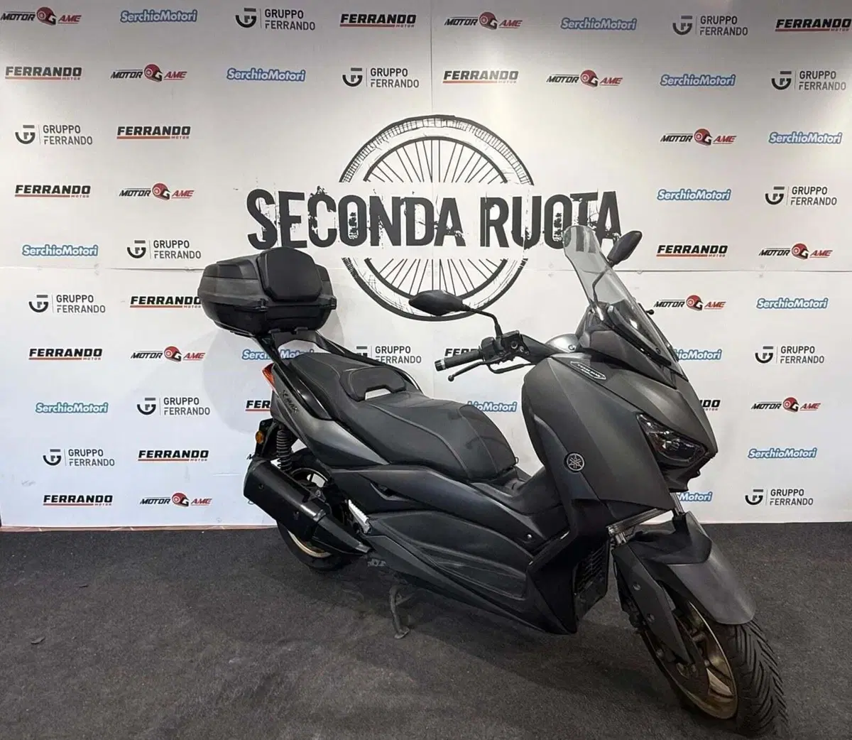 Yamaha X-Max 300 Tech Max (2021 - 24) (2)