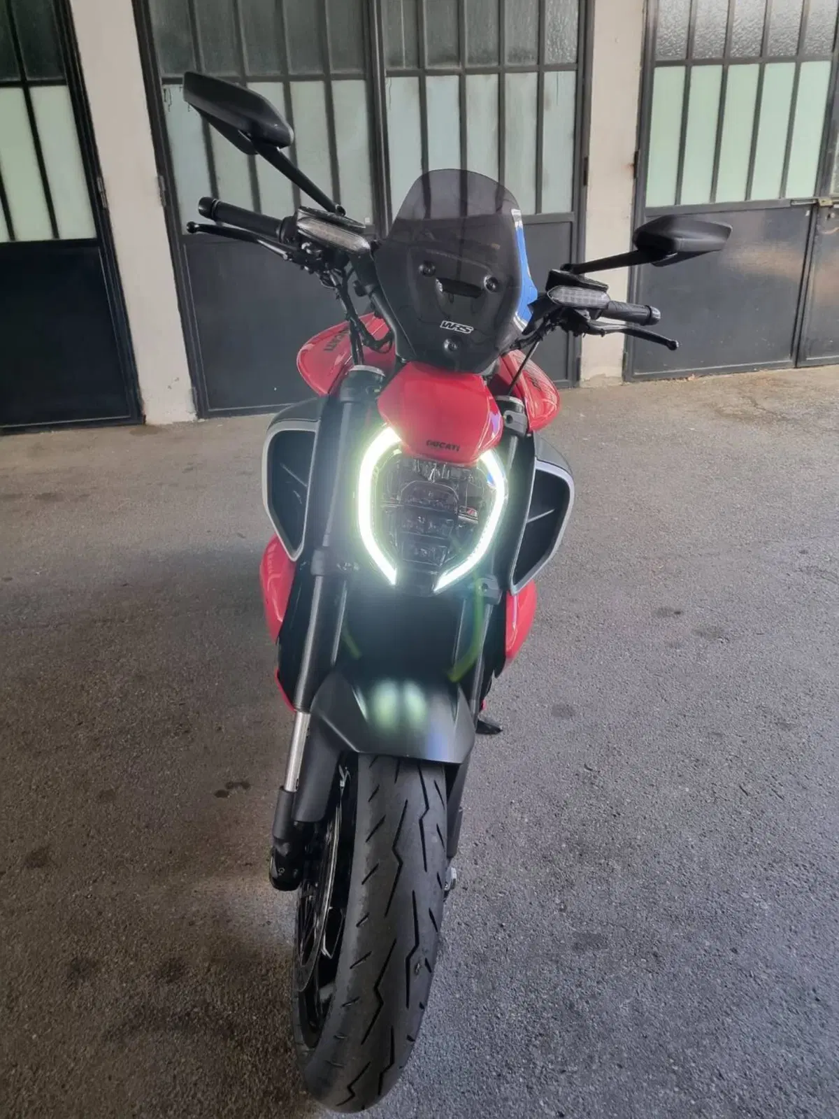 Ducati Diavel V4 (2023 - 26) (3)