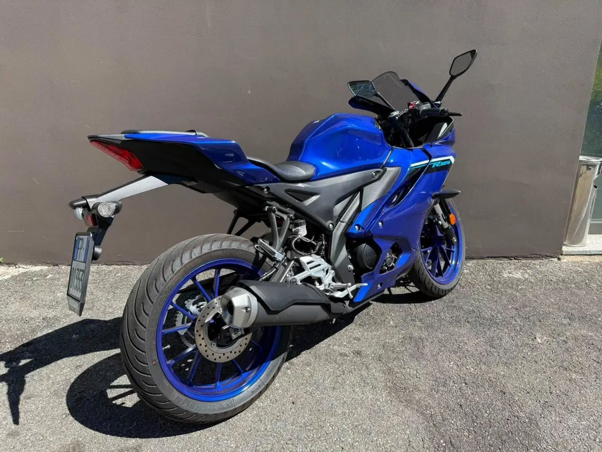 Yamaha YZF R125 (2023 - 26) (2)